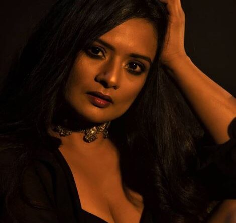 Dhruvee Haldankar actress Wiki, Bio, Profile, Caste and Family Details revealed