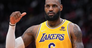 LEBRON JAMES NET WORTH 2022